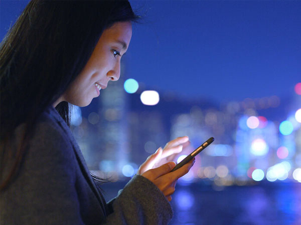 用于緊湊型相機模塊的可調(diào)焦液體透鏡